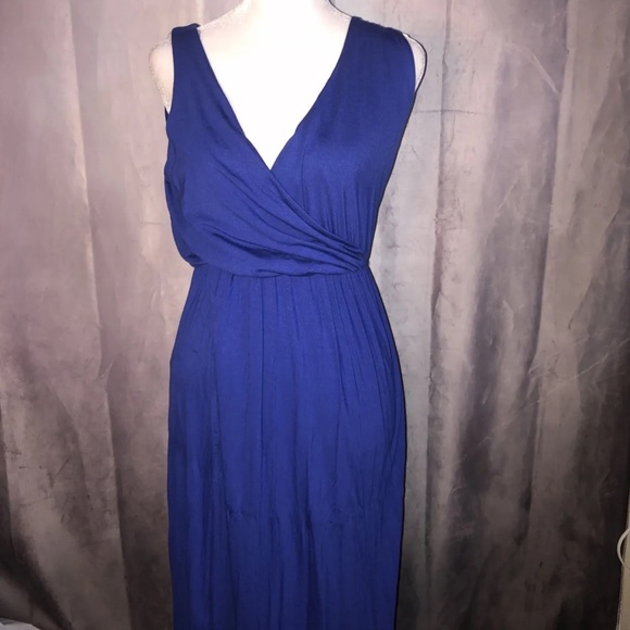 Lush Dresses & Skirts - Lush Women’s Blue V-Neck Maxi Dress - Size S